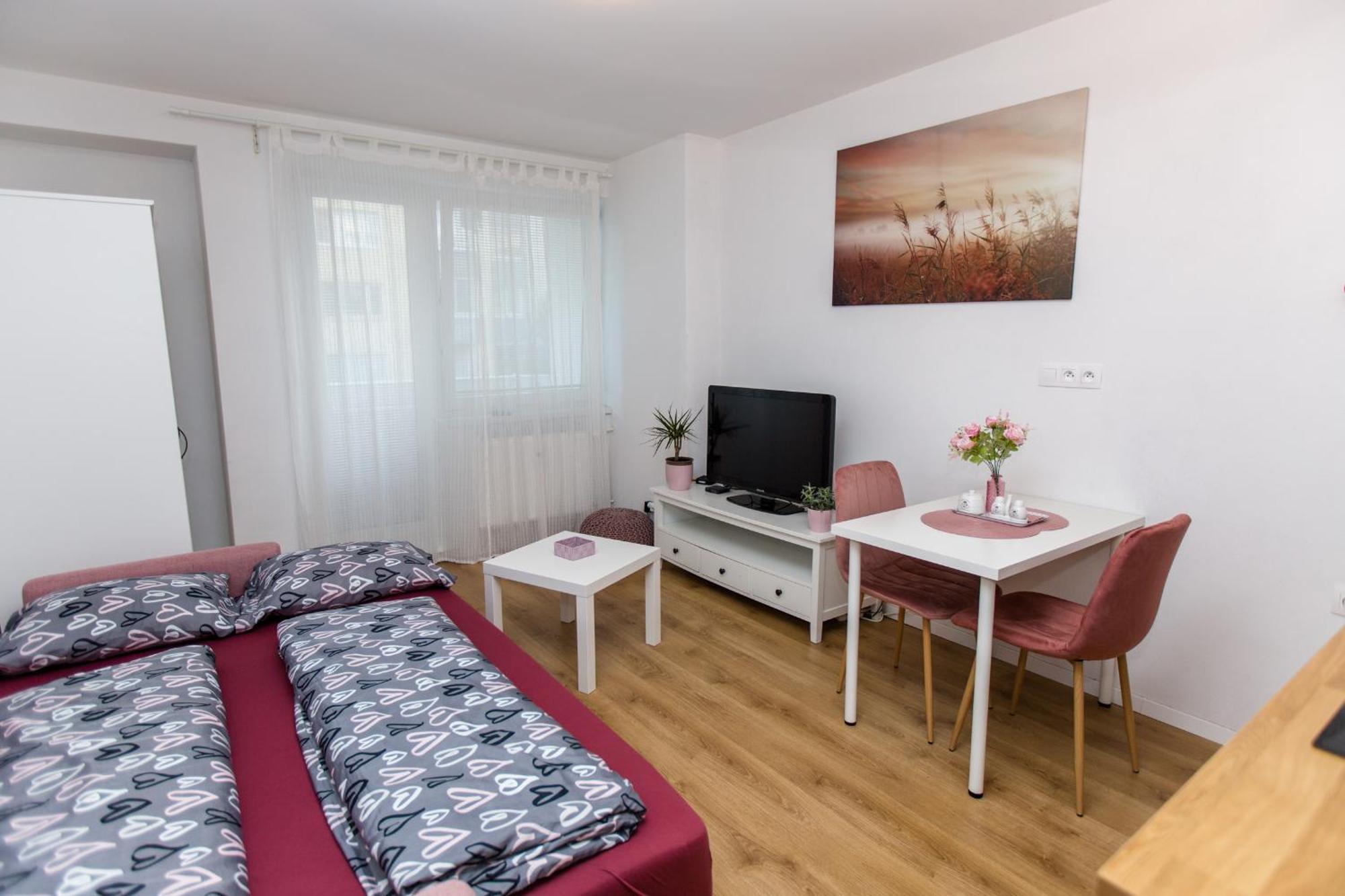 Apartment Near The Ondrej Nepela Winter Stadium Братислава Экстерьер фото