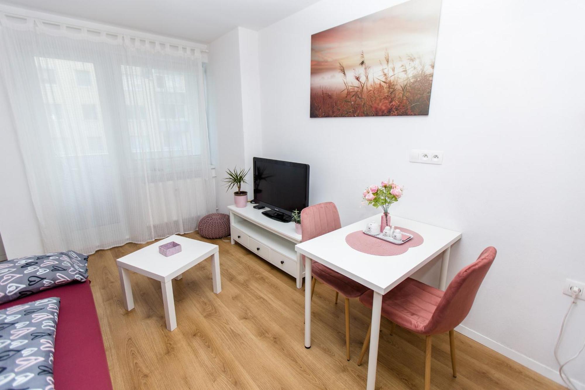 Apartment Near The Ondrej Nepela Winter Stadium Братислава Экстерьер фото